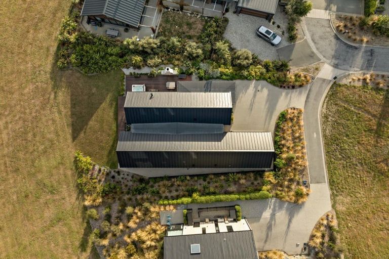 Photo of property in 9 Arran Lane, Jacks Point, Queenstown, 9371