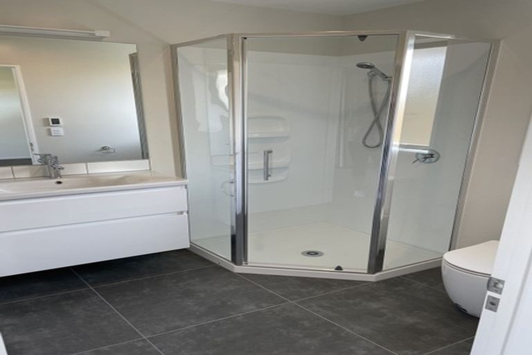 Photo of property in 74 Quinn Crescent, Woodend, 7610