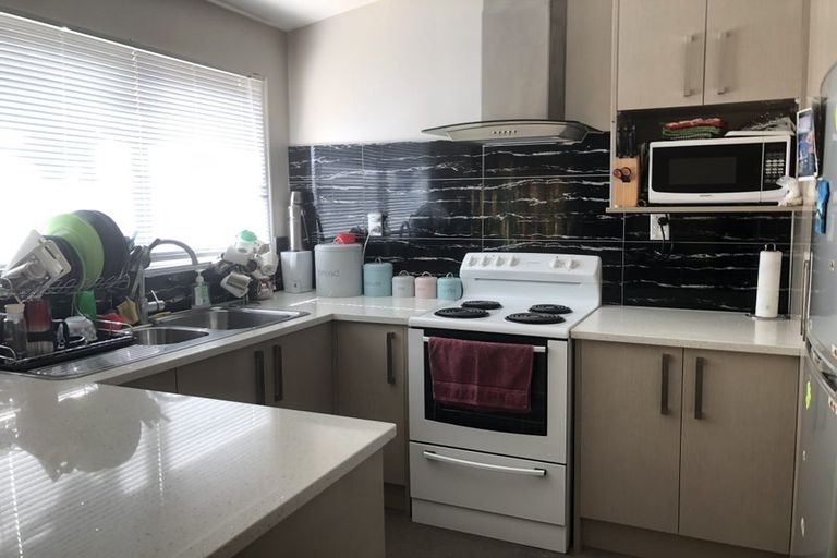 Photo of property in 7 Sutton Crescent, Papatoetoe, Auckland, 2025