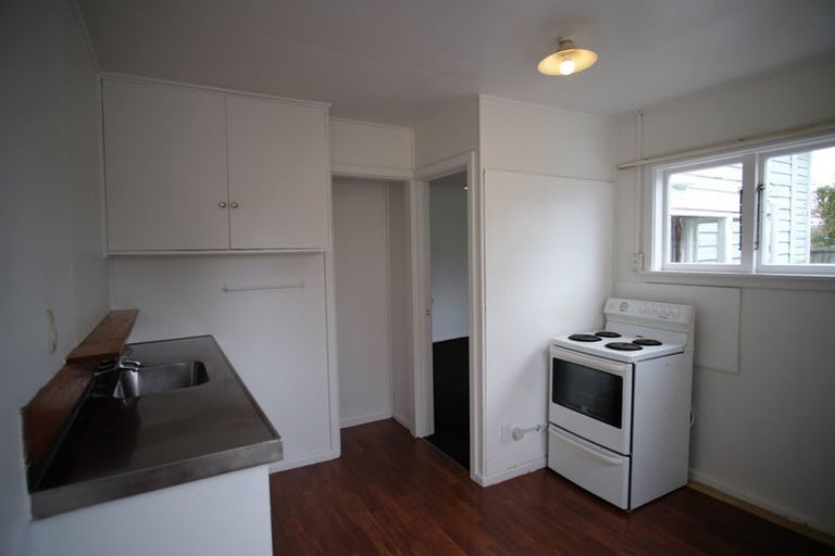 Photo of property in 2/40 Grafton Street, Waltham, Christchurch, 8011