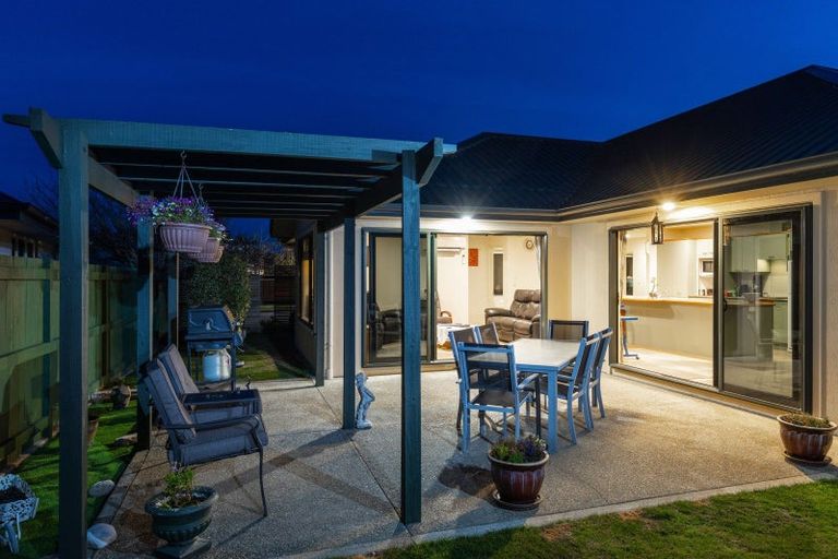 Photo of property in 8 Farnham Drive, Springlands, Blenheim, 7201