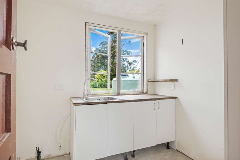 Photo of property in 560 Waiapu Road, Tolaga Bay, 4077