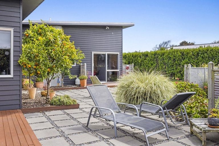 Photo of property in 10 Arthur Street, Hawera, 4674