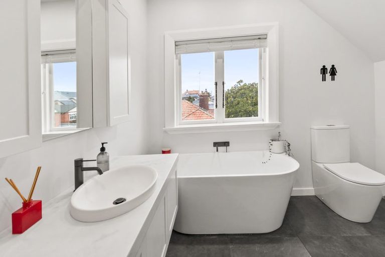 Photo of property in 35 Bidwill Street, Seaview, Timaru, 7910