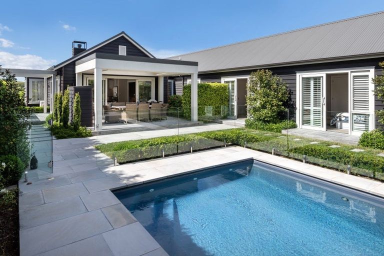 Photo of property in 56 Weatherly Drive, Beachlands, Auckland, 2018