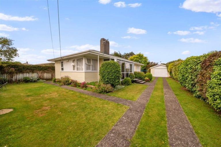 Photo of property in 39 Reid Avenue, Hawera, 4610