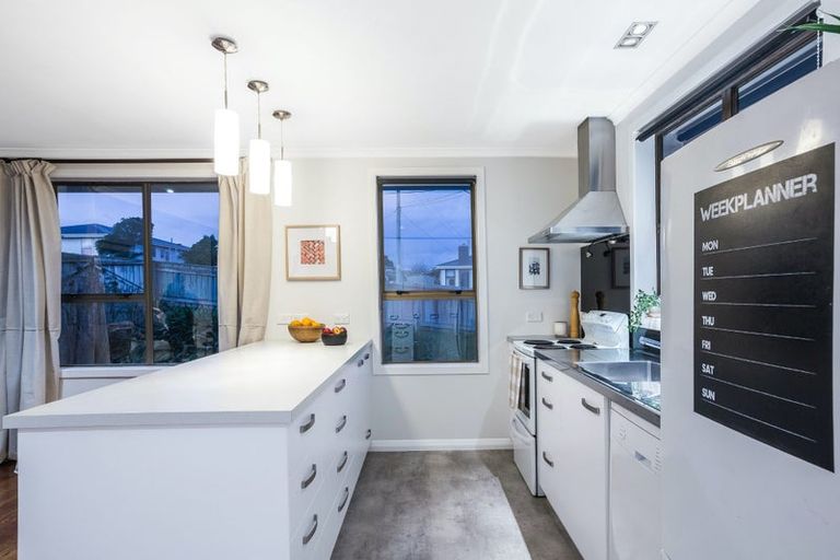 Photo of property in 111 Waiuta Street, Titahi Bay, Porirua, 5022