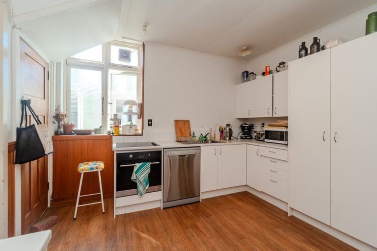 Photo of property in 19 Palmer Street, Aro Valley, Wellington, 6011