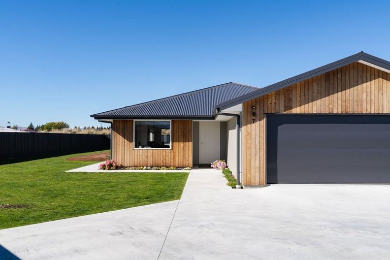 Photo of property in 7 Aoraki Crescent, Twizel, 7901