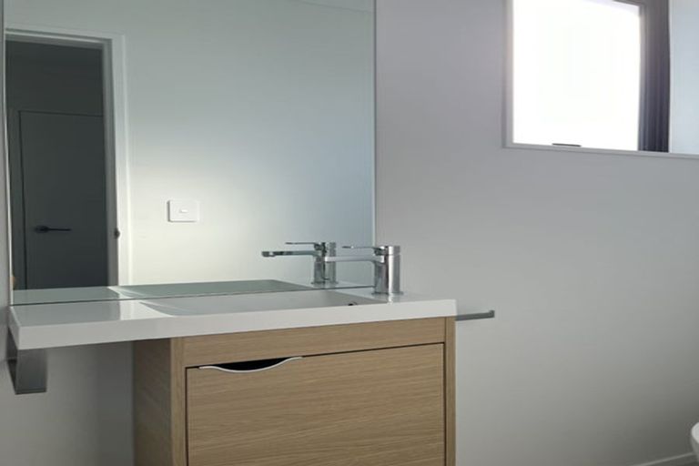 Photo of property in 48 Boyes Avenue, Whenuapai, Auckland, 0618