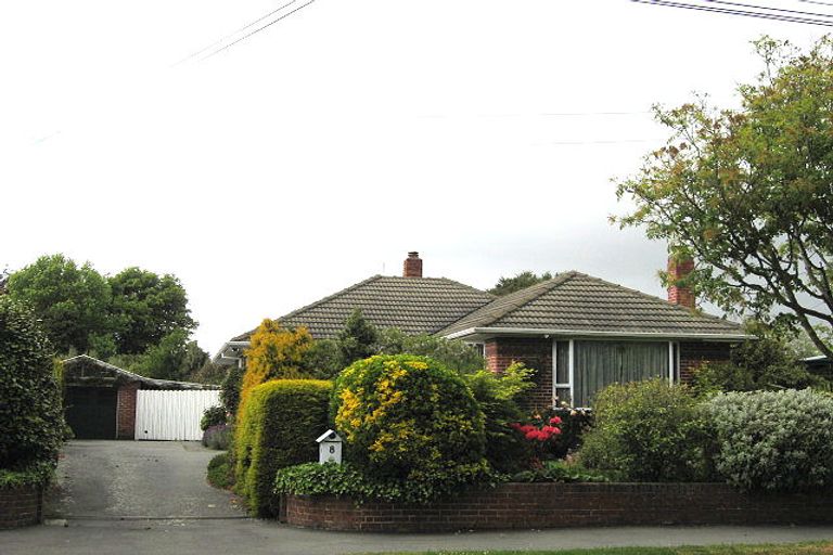 Photo of property in 8 Wayside Avenue, Burnside, Christchurch, 8053