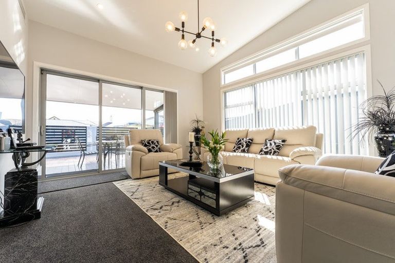 Photo of property in 28 Meadowstone Street, Gleniti, Timaru, 7910