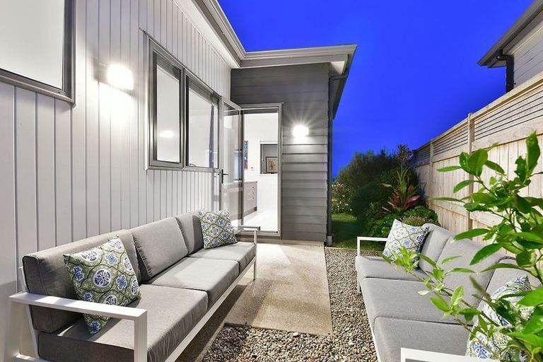 Photo of property in 23 Barcliff Terrace, Gulf Harbour, Whangaparaoa, 0930