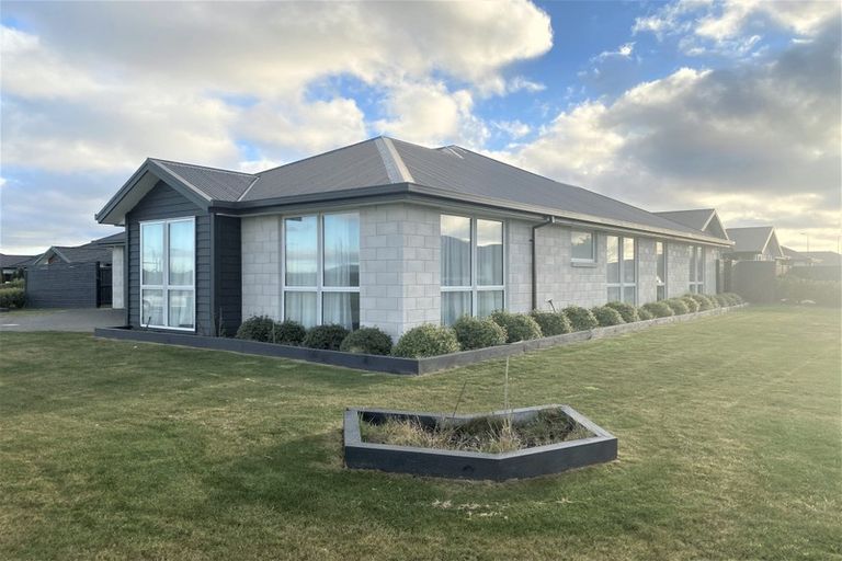 Photo of property in 6 Bendrose Crescent, Wigram, Christchurch, 8025