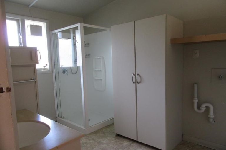 Photo of property in 2/443 Hills Road, Mairehau, Christchurch, 8052