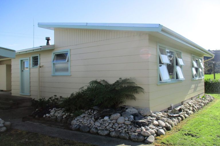 Photo of property in 543 Umere Road, Karamea, 7893