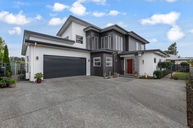 Photo of property in 29 Okarito Avenue, Levin, 5510