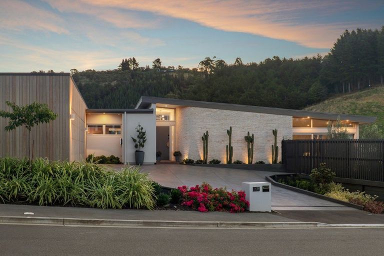 Photo of property in 28 Steve Askin Drive, Cracroft, Christchurch, 8022