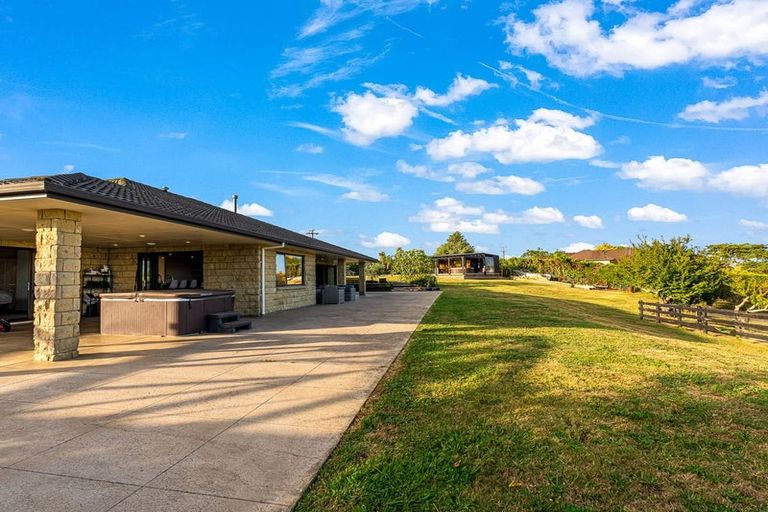 Photo of property in 48 Travers Road, Te Kauwhata, 3782