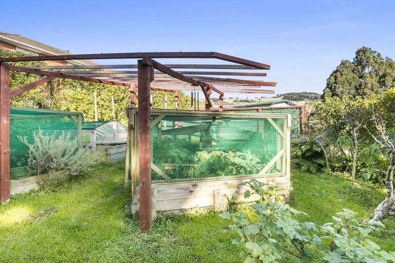 Photo of property in 26 Porterfield Street, Macandrew Bay, Dunedin, 9014