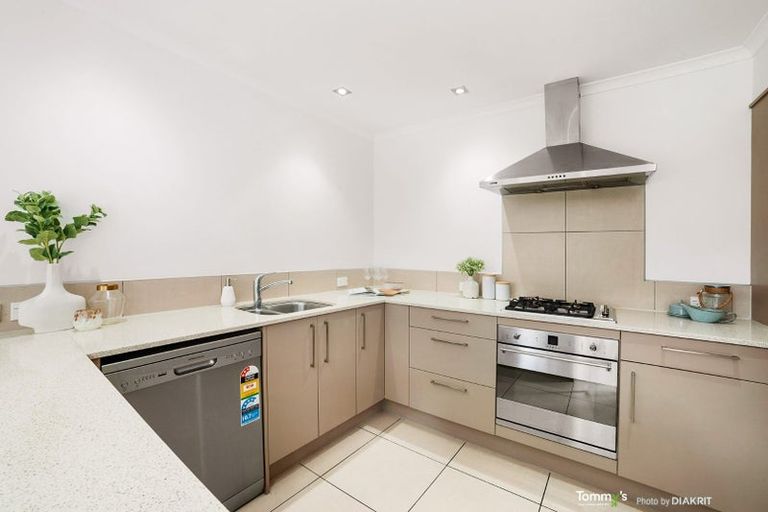 Photo of property in 1b Paisley Terrace, Karori, Wellington, 6012