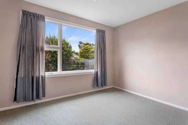 Photo of property in 50 Cullahill Street, Harewood, Christchurch, 8051