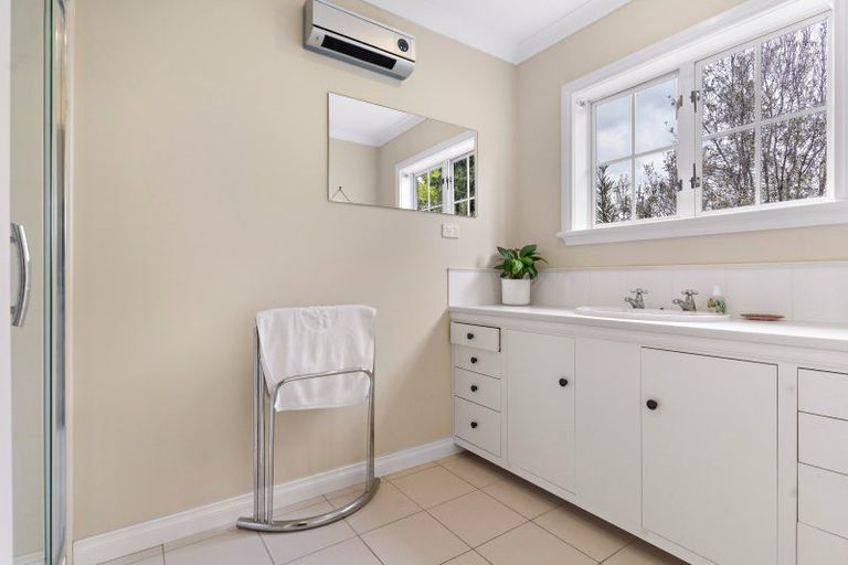 Photo of property in 183a High Street South, Carterton, 5713