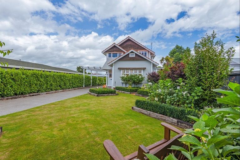 Photo of property in 68 Roy Street, Palmerston North, 4410