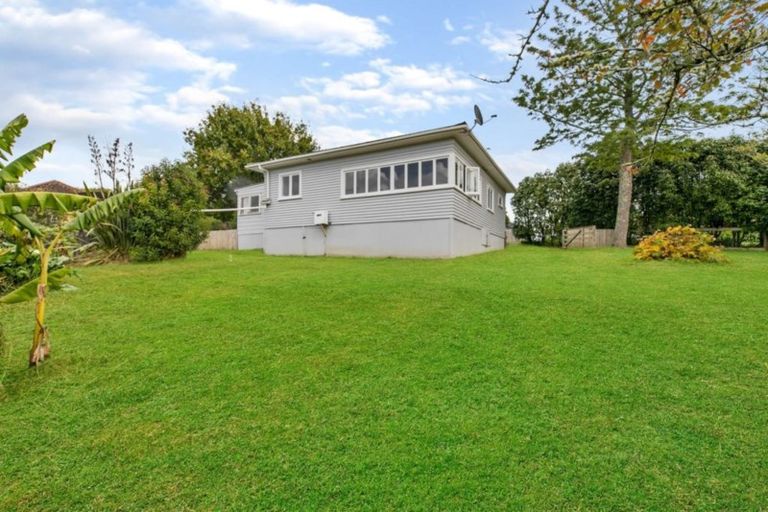 Photo of property in 14 South Avenue, Kaukapakapa, 0871