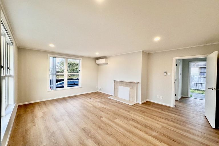 Photo of property in 42 Watts Road, Manurewa, Auckland, 2102