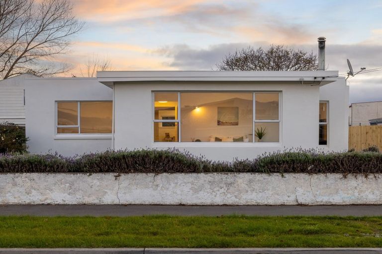 Photo of property in 76 Shortland Street, Wainoni, Christchurch, 8061