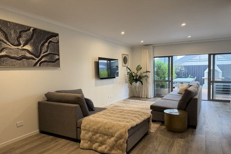 Photo of property in 33 Bristol Freighter Road, Hobsonville, Auckland, 0616