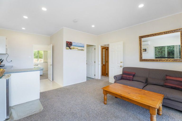 Photo of property in 8 Landel Place, Whitianga, 3510