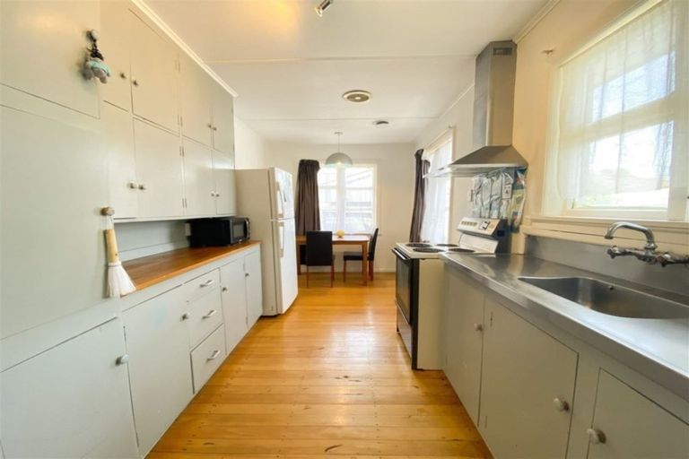 Photo of property in 1/52 Uxbridge Street, Redwood, Christchurch, 8051