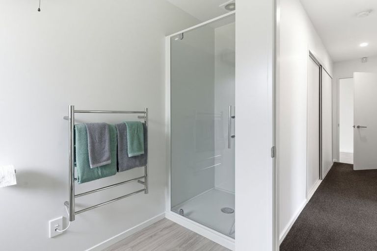 Photo of property in 28 Burnham School Road, Rolleston, 7614