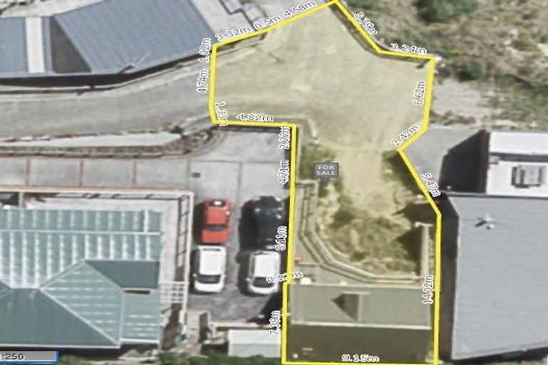 Photo of property in 10 Pari Tai Way, Houghton Bay, Wellington, 6023