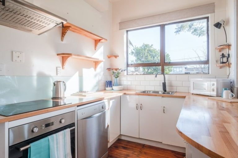 Photo of property in 586 Aberdeen Road, Te Hapara, Gisborne, 4010