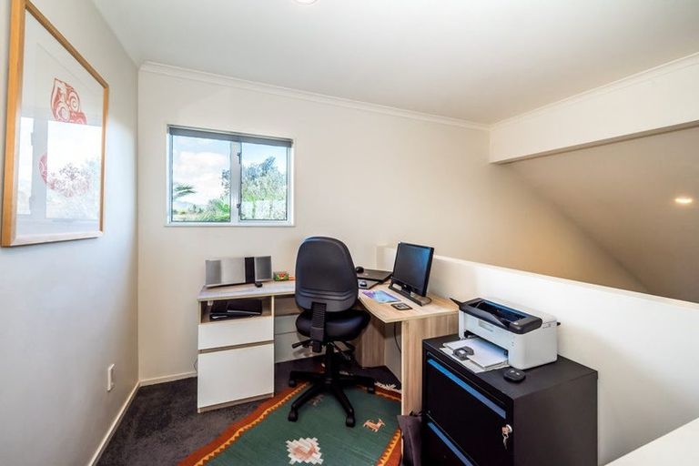 Photo of property in 18b Monarch Place, Paraparaumu Beach, Paraparaumu, 5032