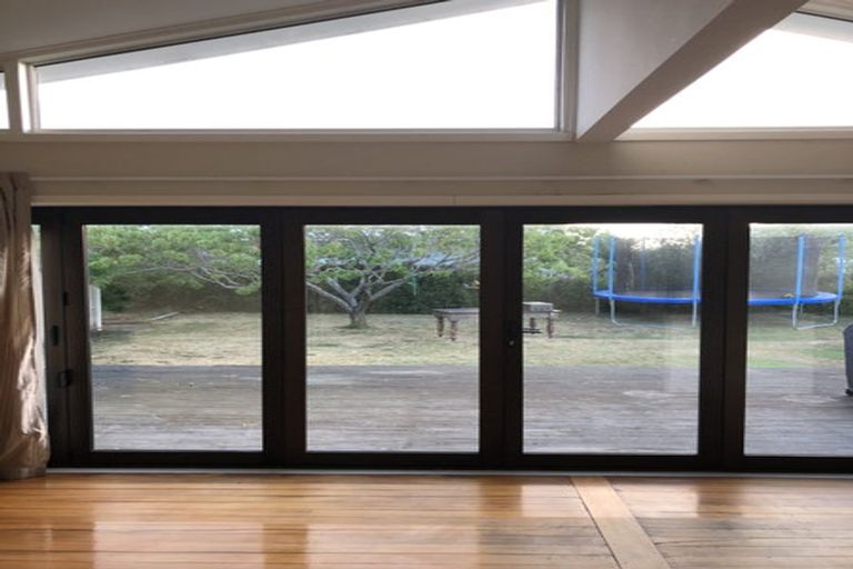 Photo of property in 21 Truro Street, Sumner, Christchurch, 8081