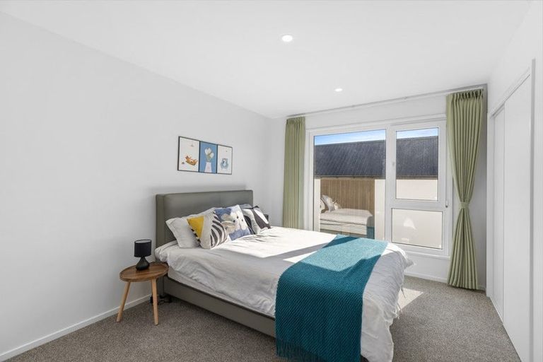 Photo of property in 2/61 Waltham Road, Sydenham, Christchurch, 8023