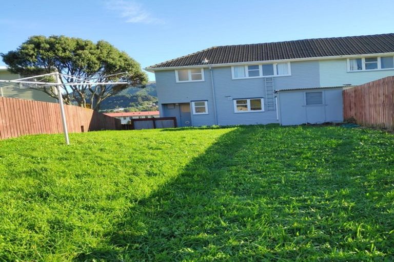 Photo of property in 29 Roberts Street, Tawa, Wellington, 5028