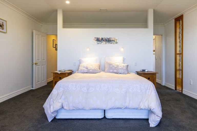 Photo of property in 2/70 Harvey Street, Waipahihi, Taupo, 3330