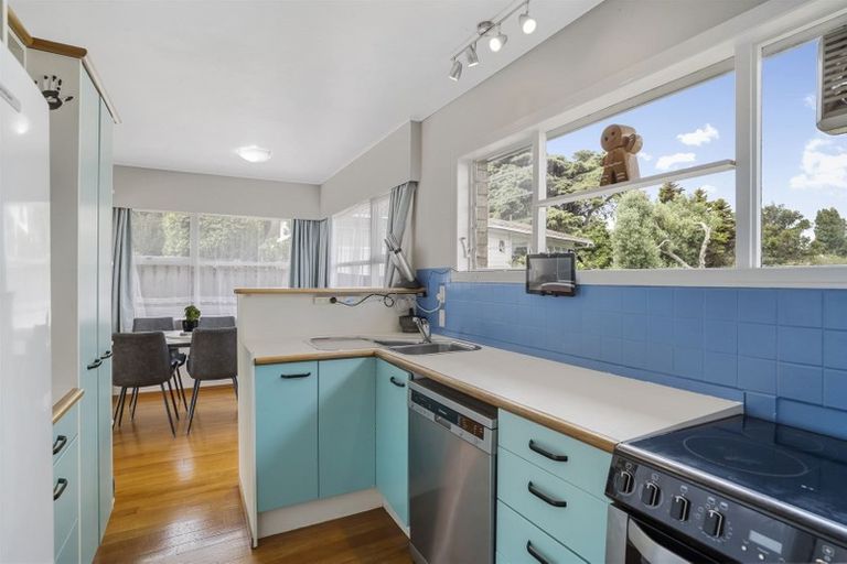 Photo of property in 52a Patons Road, Howick, Auckland, 2014