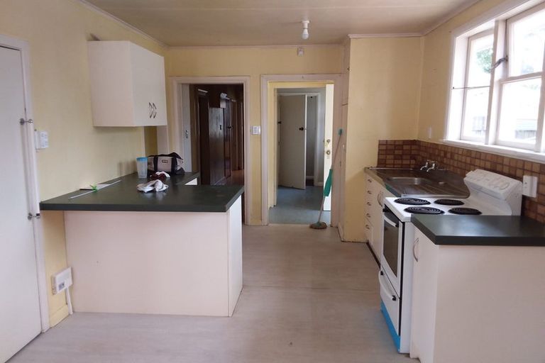 Photo of property in 36 Kenney Crescent, Fairfield, Hamilton, 3214