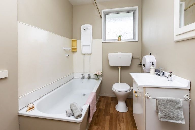 Photo of property in 2/467 Hereford Street, Linwood, Christchurch, 8011