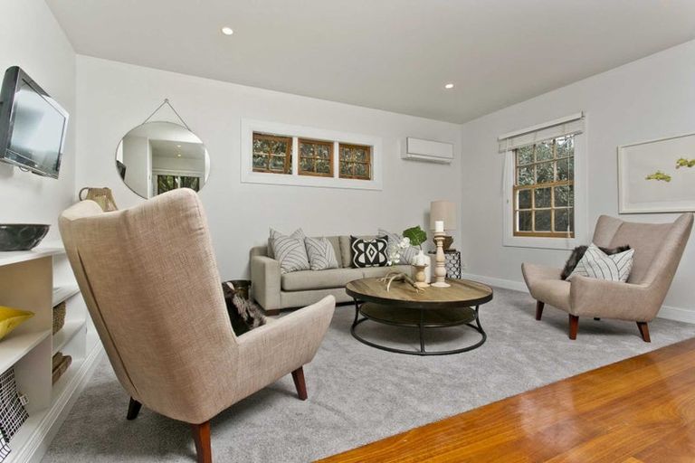 Photo of property in 3/14-26 Beach Road, Northcote Point, Auckland, 0627