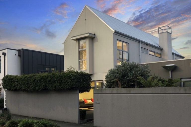 Photo of property in 38 Rhodes Street, Merivale, Christchurch, 8014