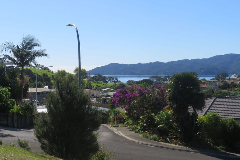 Photo of property in 15 Hibiscus Avenue, Cable Bay, 0420