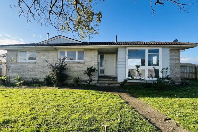 Photo of property in 54 Chelburn Crescent, Mangere East, Auckland, 2024