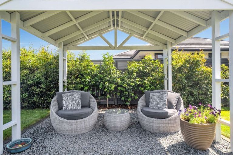 Photo of property in 57 Jarrett Terrace, Leamington, Cambridge, 3432